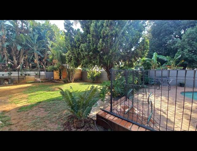 5 BEDROOM HOUSE FOR SALE IN PRETORIA GARDENS